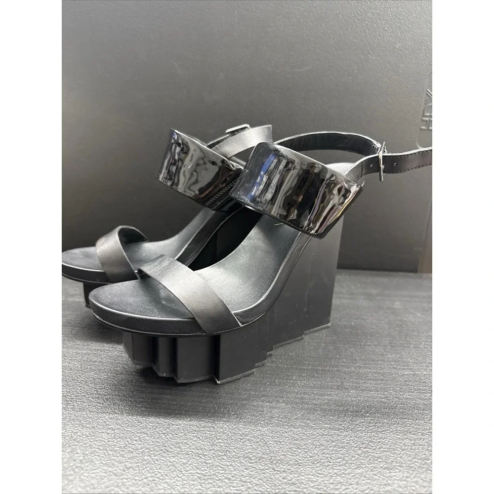 Ultra UNITED NUDELeather sandals